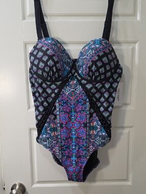 NWT - Swimsuits For All Patterned One-Piece Swimsuit - 16